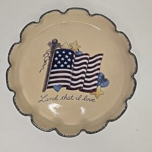 Home And Garden Party AMERICANA Round Fluted Baking Dish BEAUTIFUL Hand Made 13"